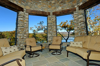 Illustration for article titled Nick Saban Is Selling His Fancy-Ass Vacation Home